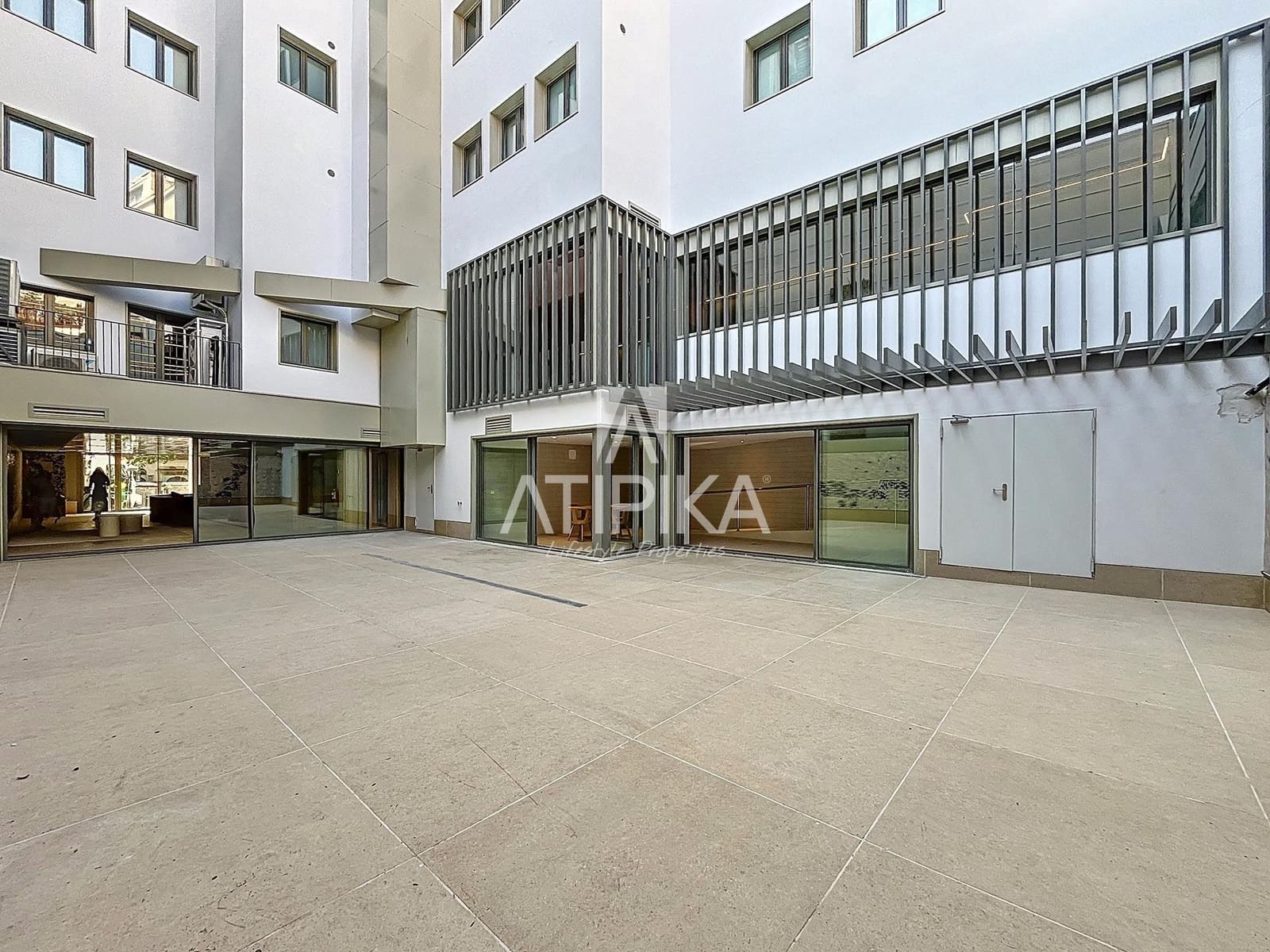 1 bedroom Apartment for sale in Barcelona city with pool - € 1,300,000 (Ref: 9216971)