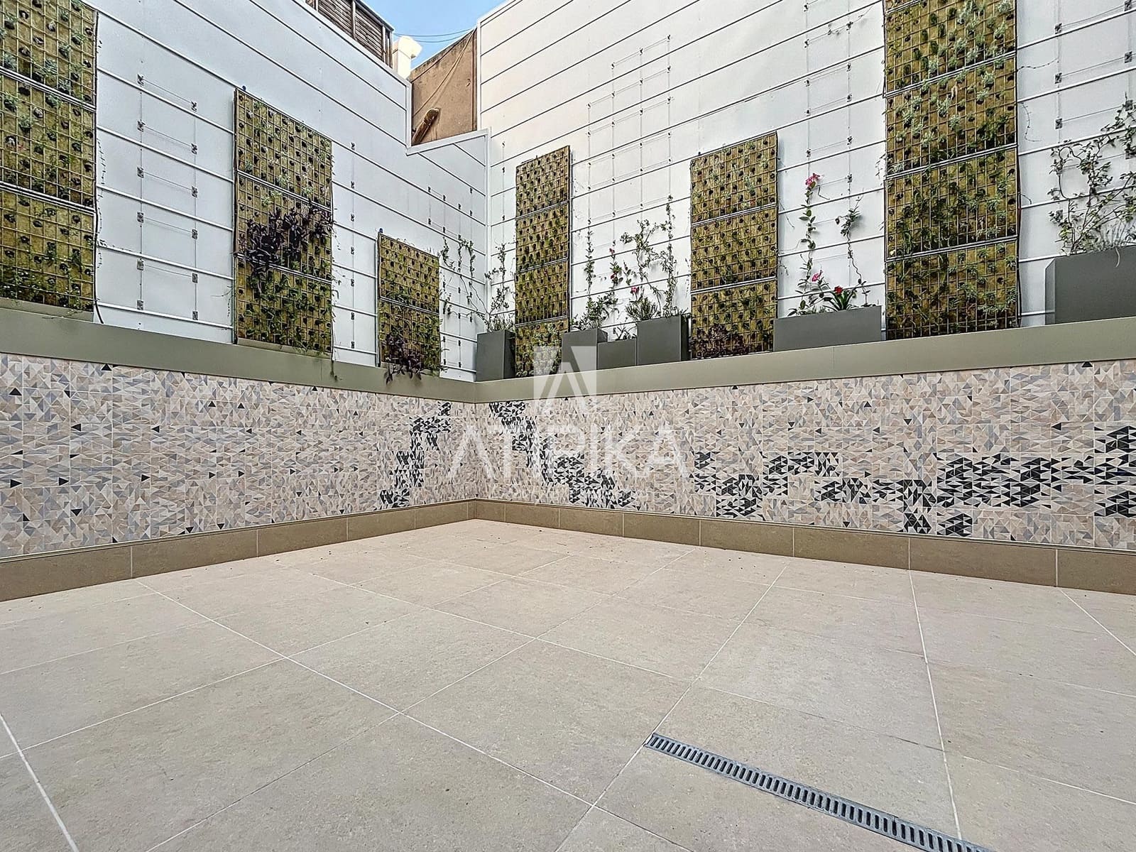 1 bedroom Apartment for sale in Barcelona city with pool - € 1,300,000 (Ref: 9216971)