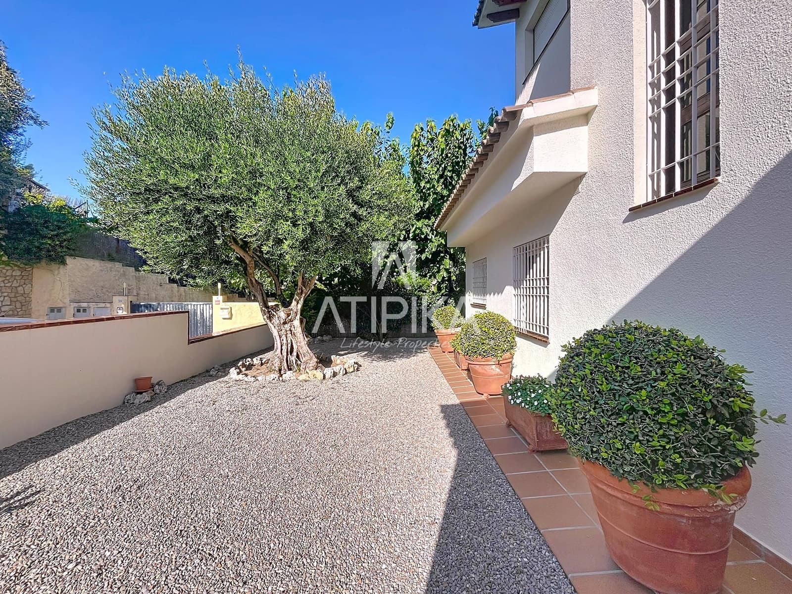 7 soverom Villa til salgs i Sant Andreu de Llavaneres med svømmebasseng - € 870 000 (Ref: 9216972)