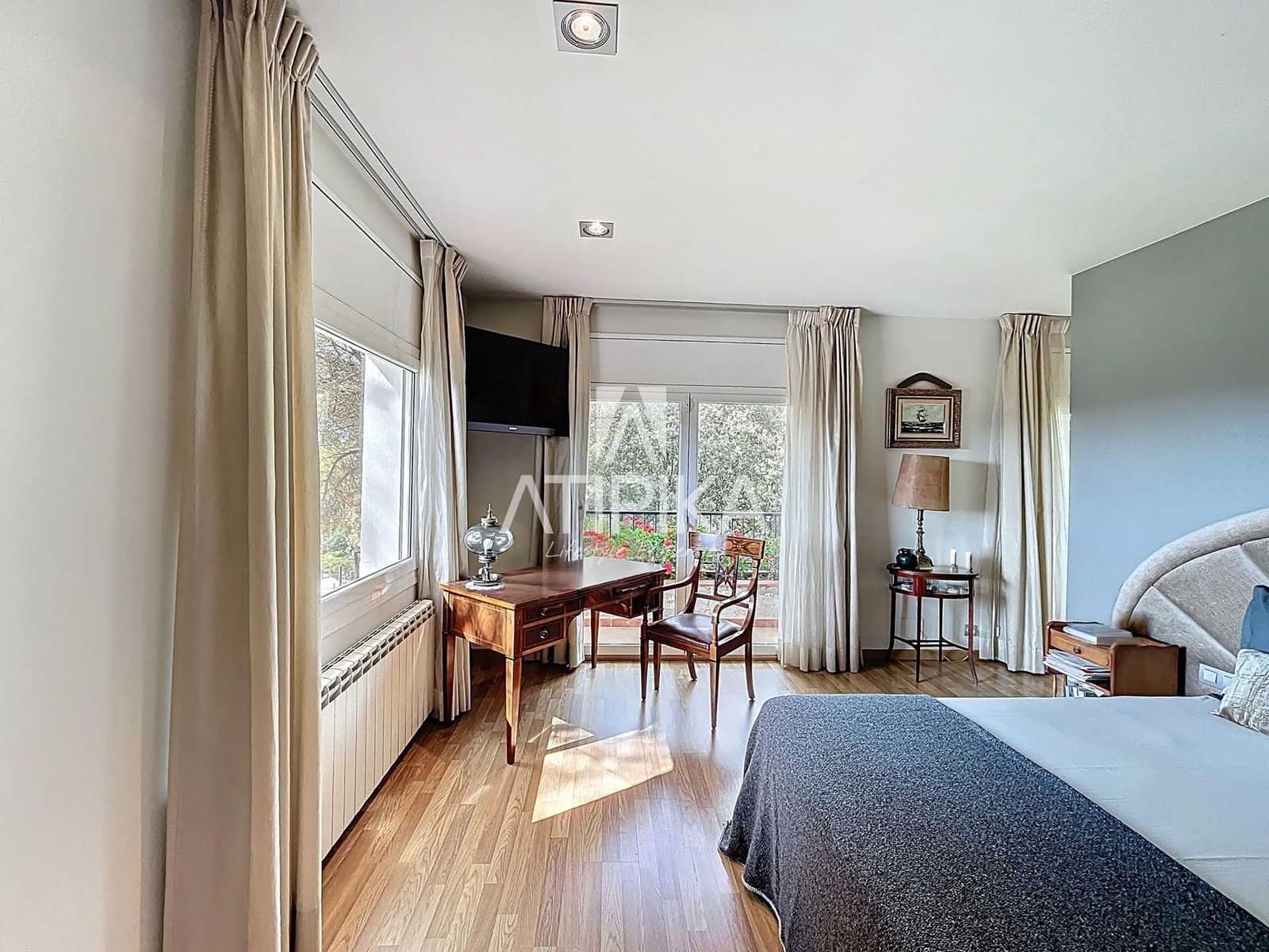 4 bedroom Villa for sale in Dosrius with pool - € 690,000 (Ref: 9235942)