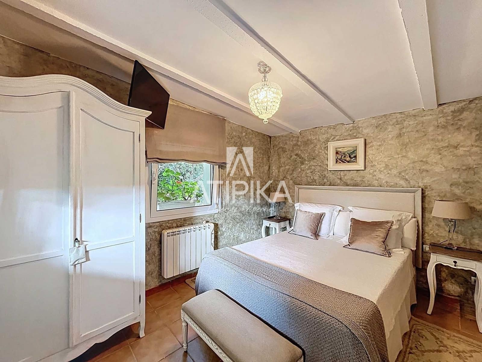 4 bedroom Villa for sale in Dosrius with pool - € 690,000 (Ref: 9235942)