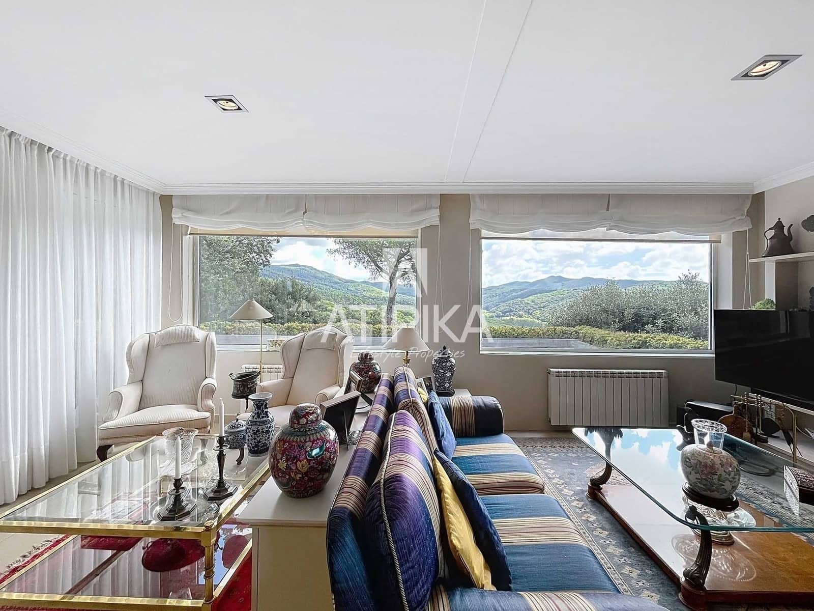 4 bedroom Villa for sale in Dosrius with pool - € 690,000 (Ref: 9235942)