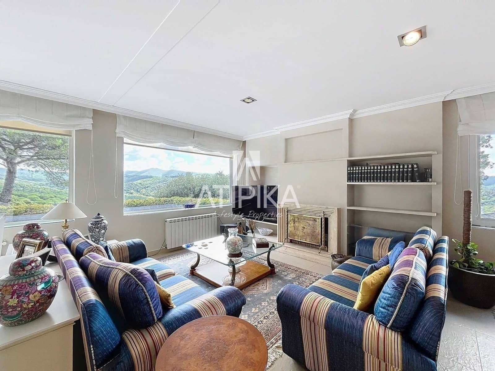 4 bedroom Villa for sale in Dosrius with pool - € 690,000 (Ref: 9235942)