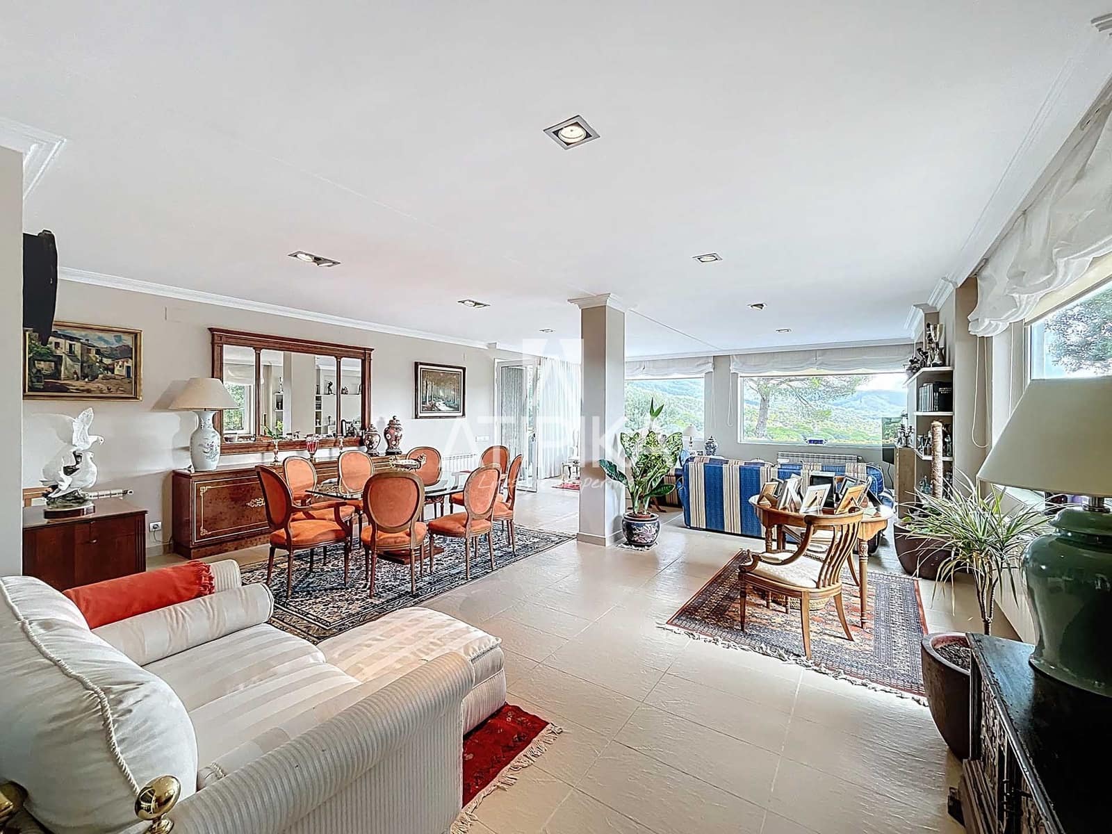 4 bedroom Villa for sale in Dosrius with pool - € 690,000 (Ref: 9235942)