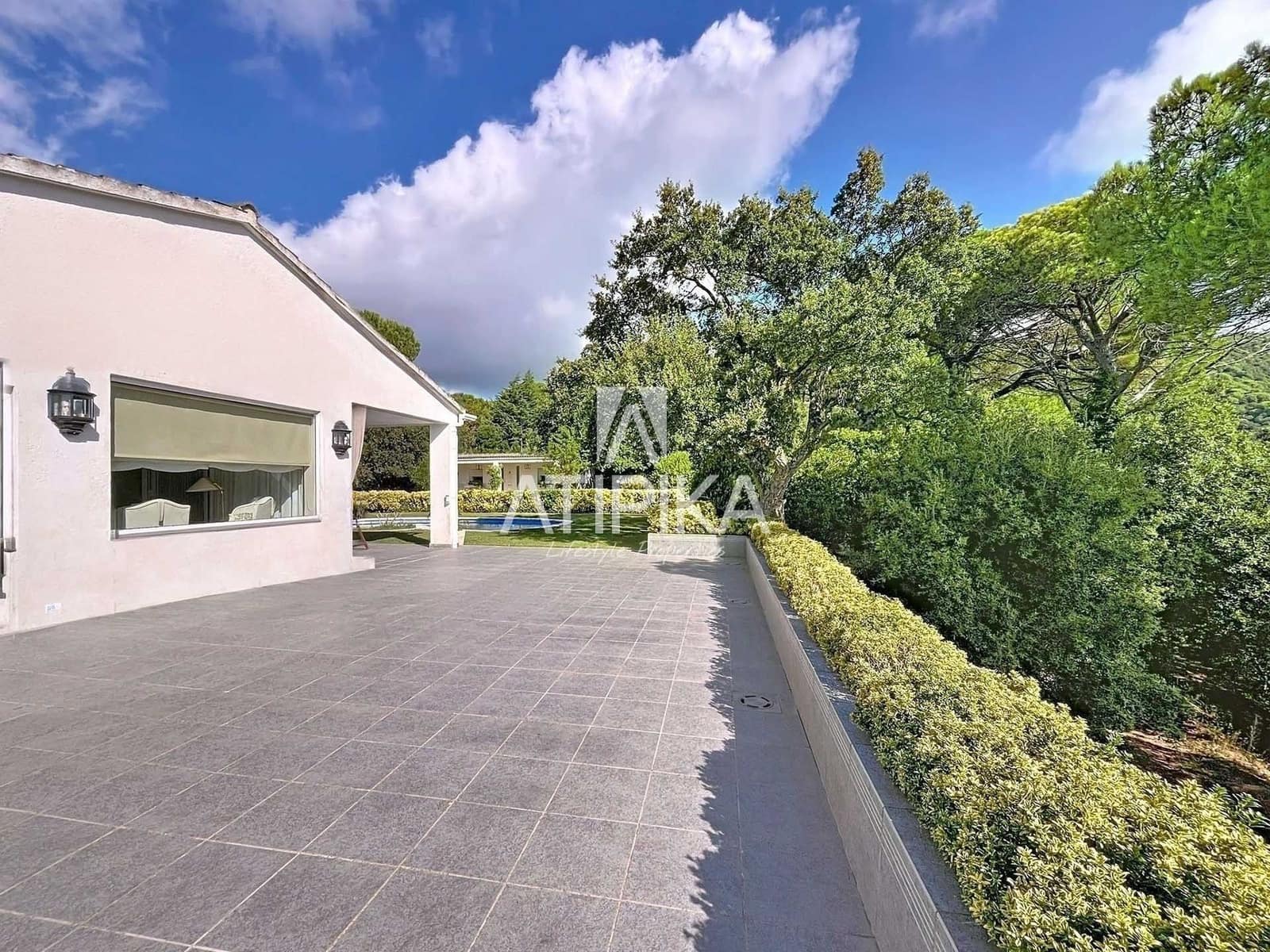 4 bedroom Villa for sale in Dosrius with pool - € 690,000 (Ref: 9235942)