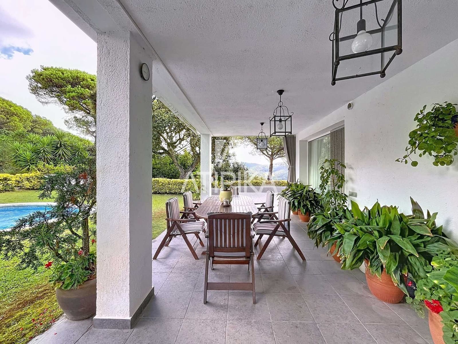 4 bedroom Villa for sale in Dosrius with pool - € 690,000 (Ref: 9235942)