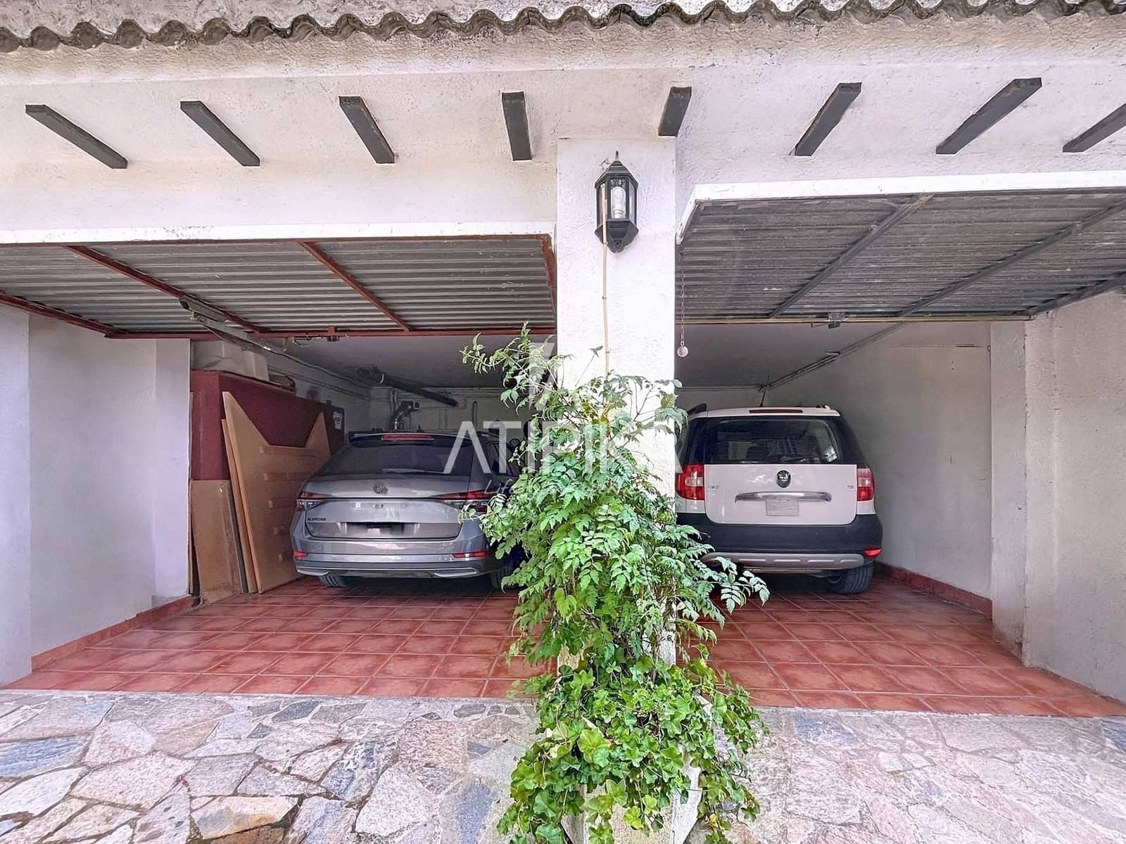 4 bedroom Villa for sale in Dosrius with pool - € 690,000 (Ref: 9235942)