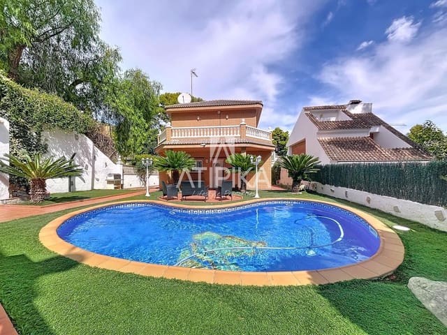 4 soverom Villa til leie i Castelldefels med svømmebasseng - € 4 000 (Ref: 9235944)