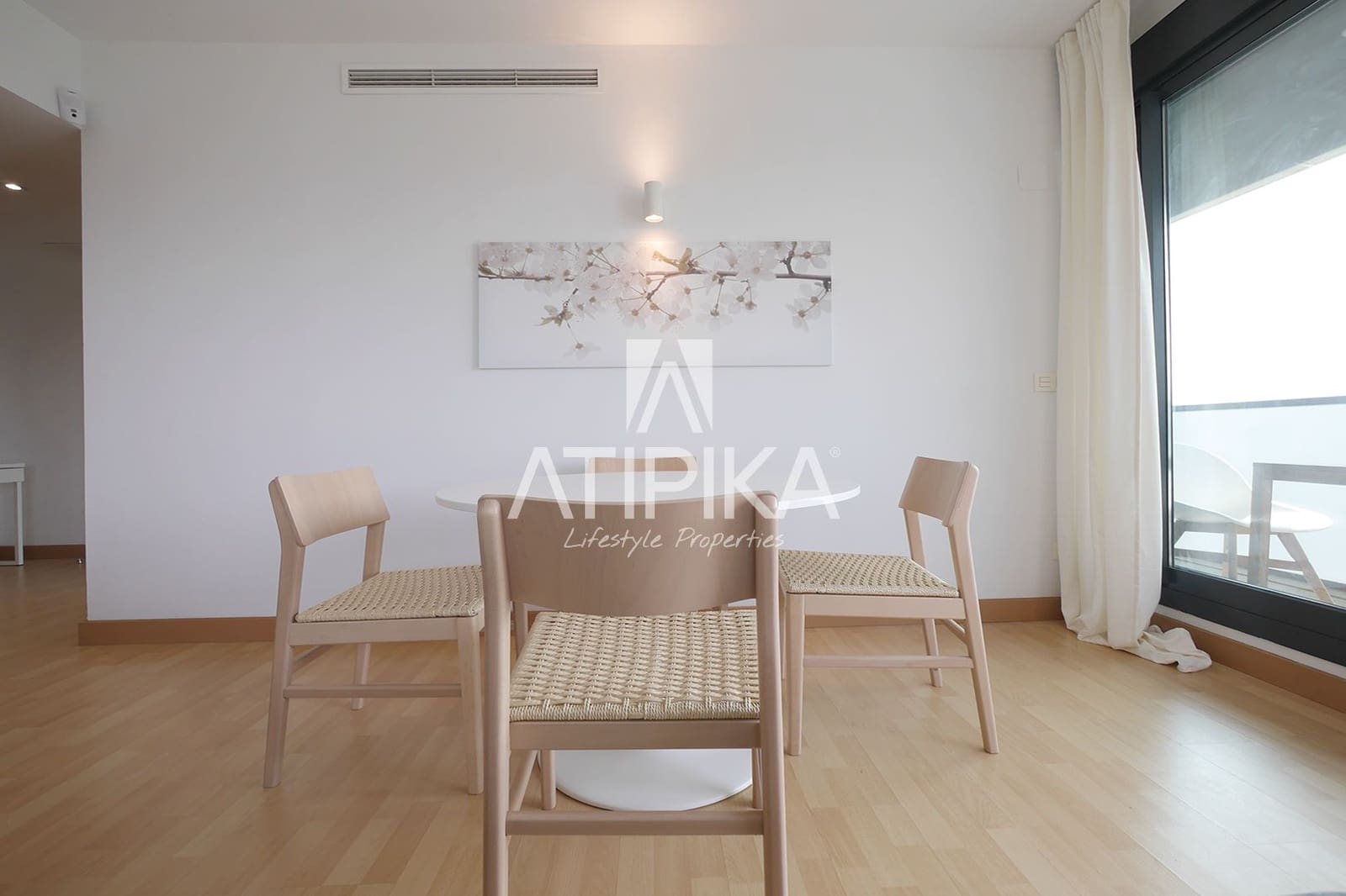 3 soveværelse Lejlighed til salg i L'Hospitalet de Llobregat - € 489.000 (Ref: 9242611)