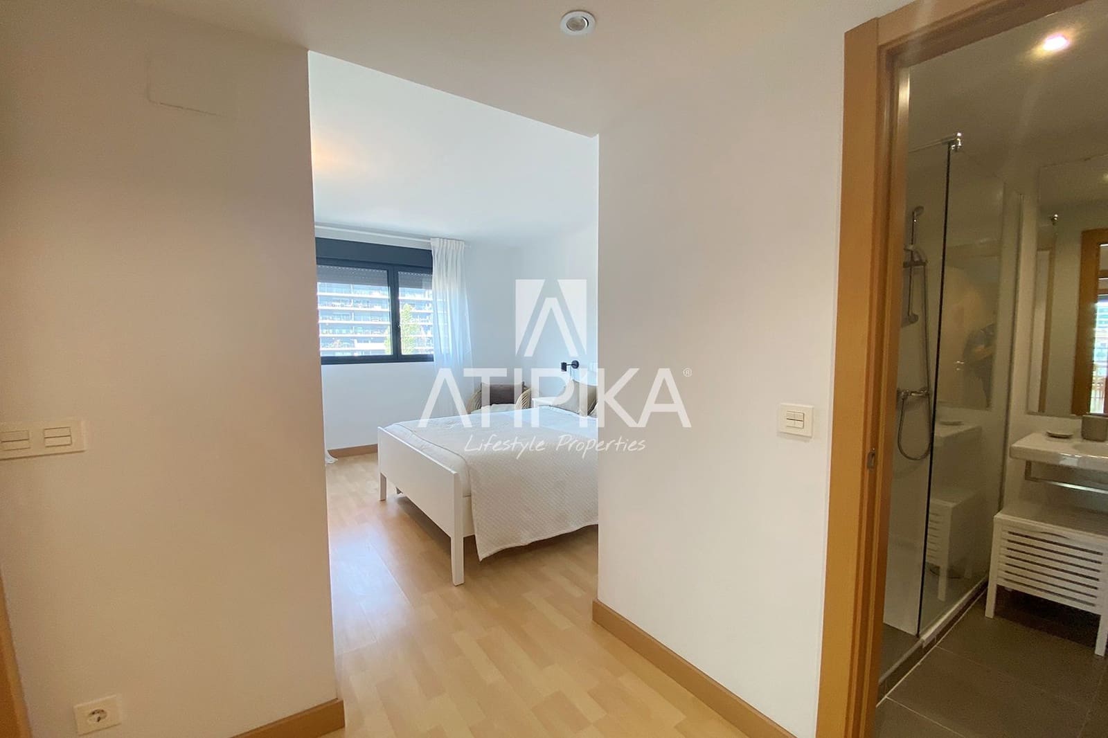 3 soveværelse Lejlighed til salg i L'Hospitalet de Llobregat - € 489.000 (Ref: 9242611)