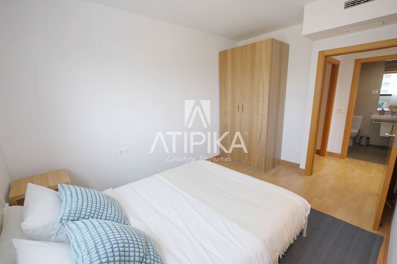 3 soveværelse Lejlighed til salg i L'Hospitalet de Llobregat - € 489.000 (Ref: 9242611)