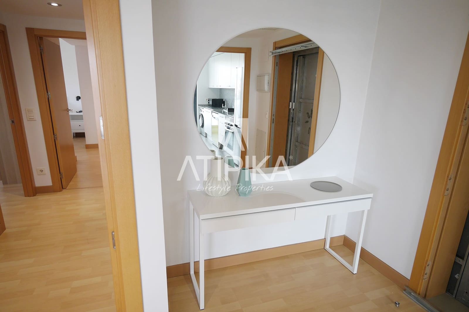 3 soveværelse Lejlighed til salg i L'Hospitalet de Llobregat - € 489.000 (Ref: 9242611)