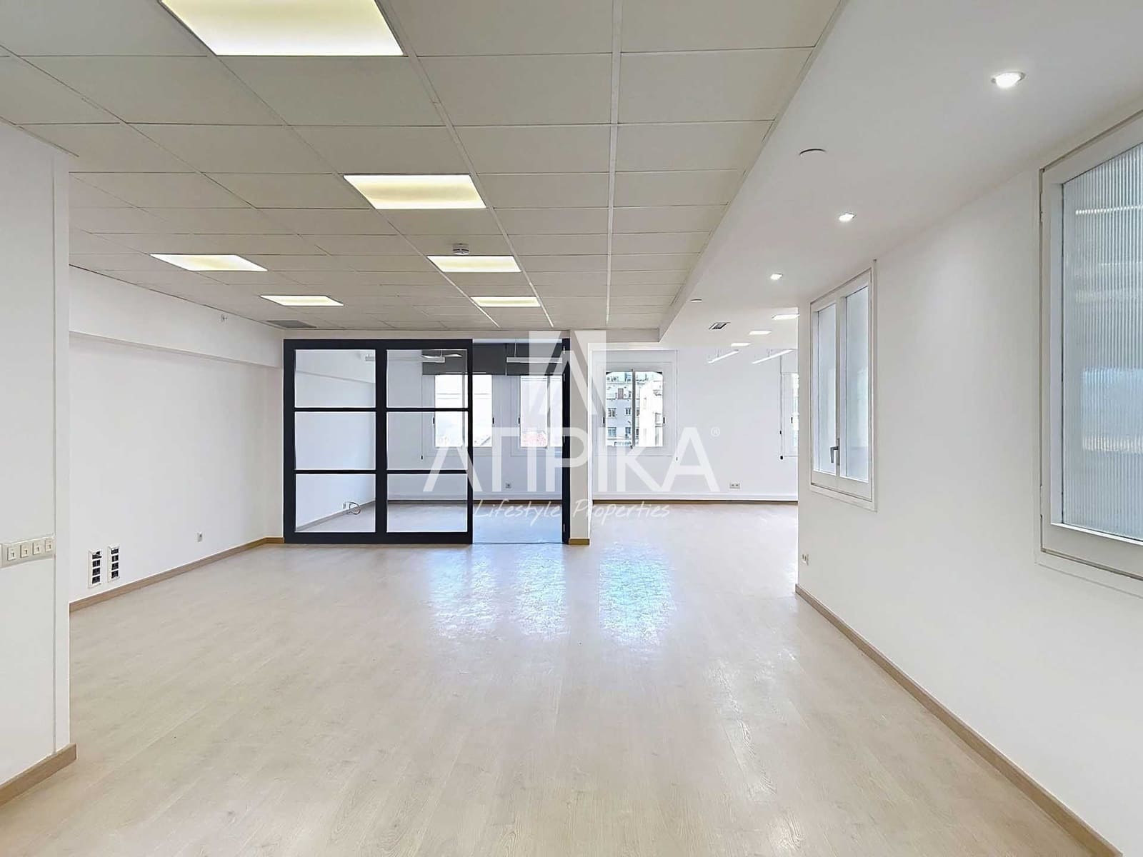 4 bedroom Office for rent in Barcelona city - € 4,650 (Ref: 9263952)
