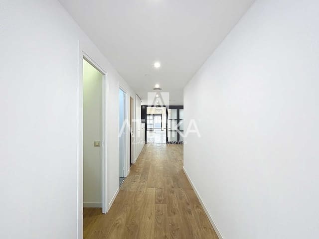 4 bedroom Office for rent in Barcelona city - € 4,650 (Ref: 9263952)