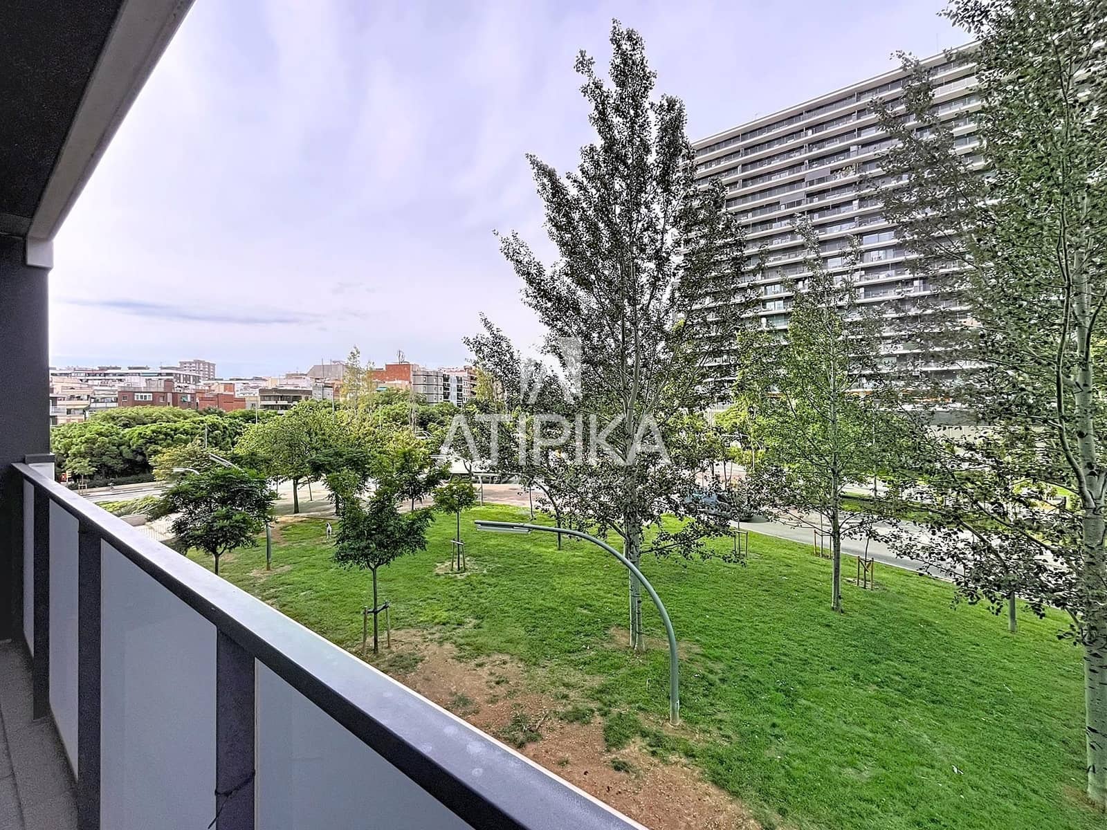 3 slaapkamer Appartement te koop in L'Hospitalet de Llobregat - € 469.000 (Ref: 9272020)