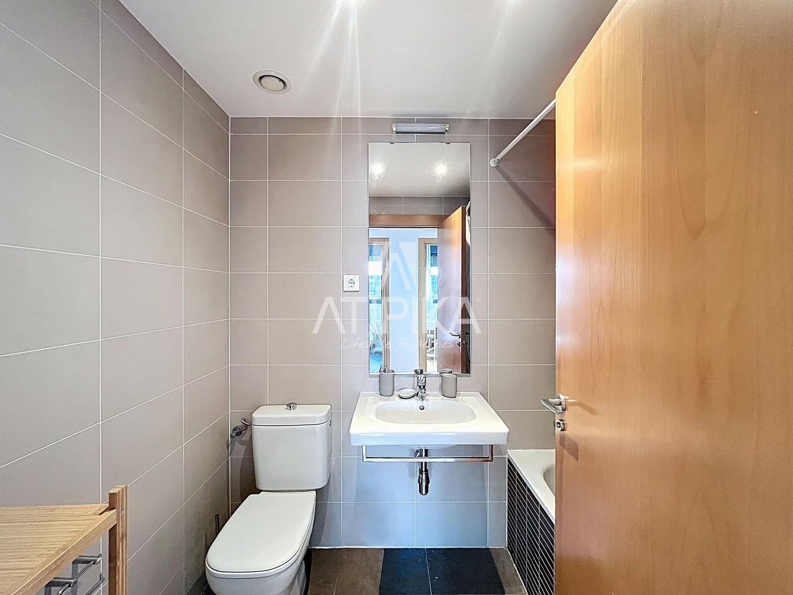 3 sypialnia Apartament na sprzedaż w L'Hospitalet de Llobregat - 479 000 € (Ref: 9272021)