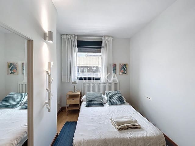 3 sypialnia Apartament na sprzedaż w L'Hospitalet de Llobregat - 479 000 € (Ref: 9272021)