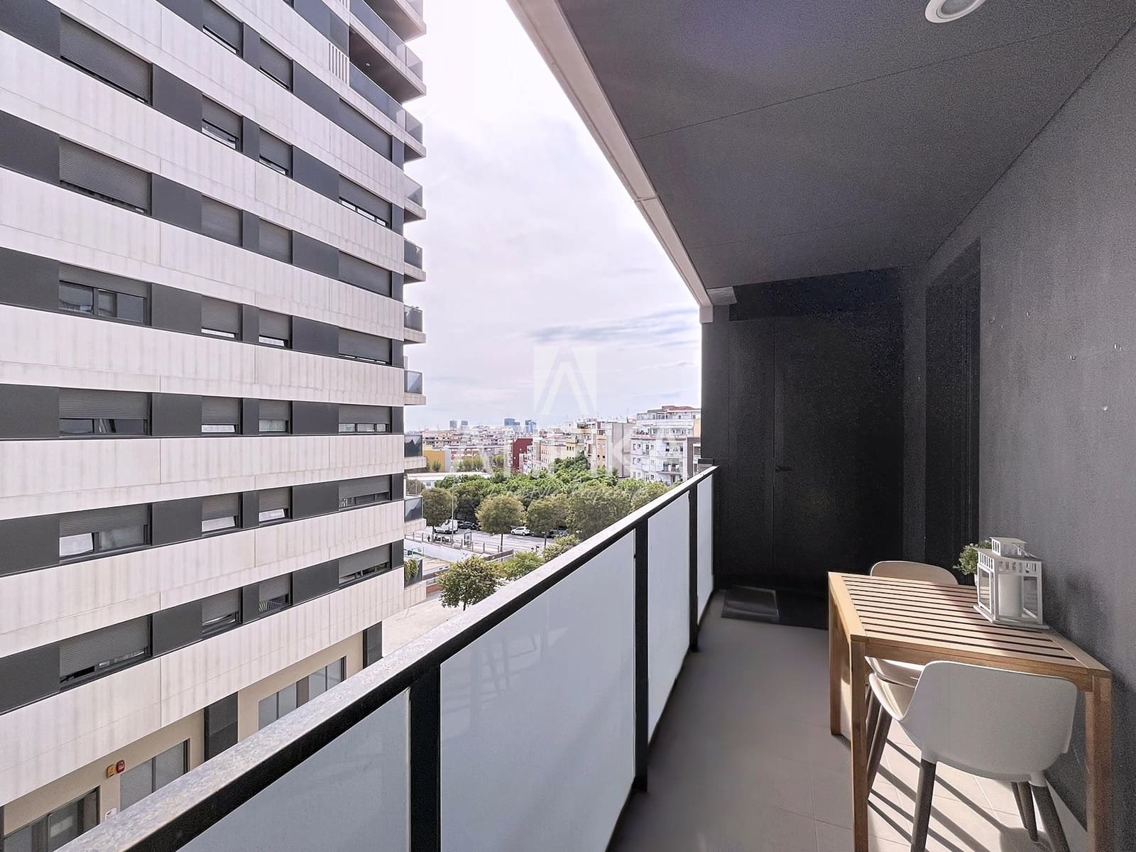 3 sypialnia Apartament na sprzedaż w L'Hospitalet de Llobregat - 479 000 € (Ref: 9272021)