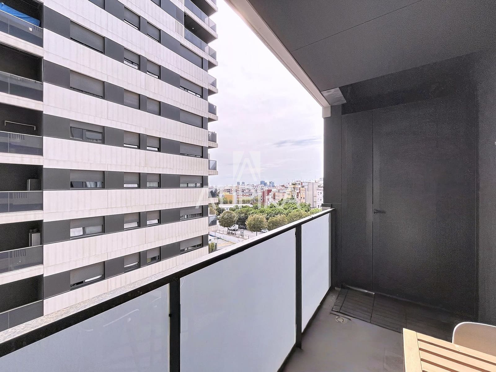 3 sypialnia Apartament na sprzedaż w L'Hospitalet de Llobregat - 479 000 € (Ref: 9272021)