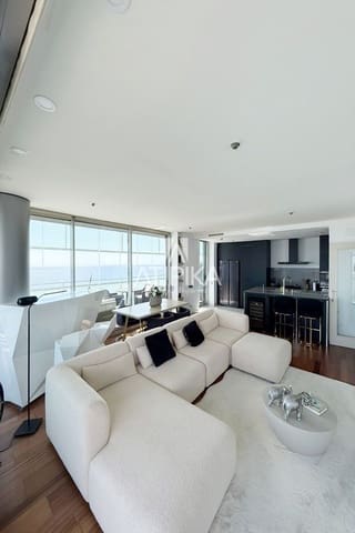 3 bedroom Apartment for sale in Barcelona city with pool - € 1,850,000 (Ref: 9294123)