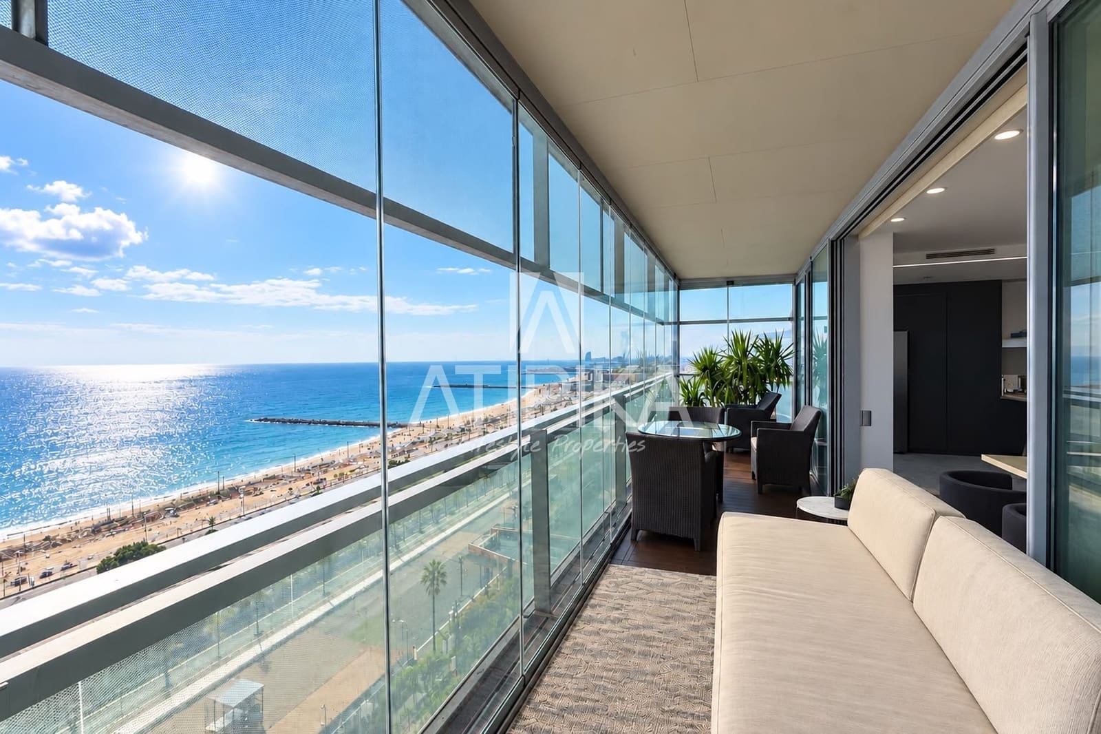 3 makuuhuone Huoneisto myytävänä paikassa Barcelona kaupunki mukana uima-altaan 
autotalli - 1 850 000 € (Ref: 9294123)