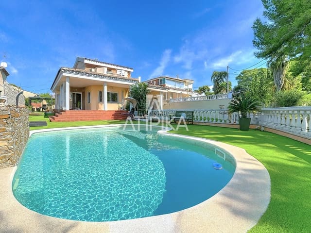 4 soverom Villa til salgs i Sant Pere de Ribes med svømmebasseng - € 998 000 (Ref: 9296565)