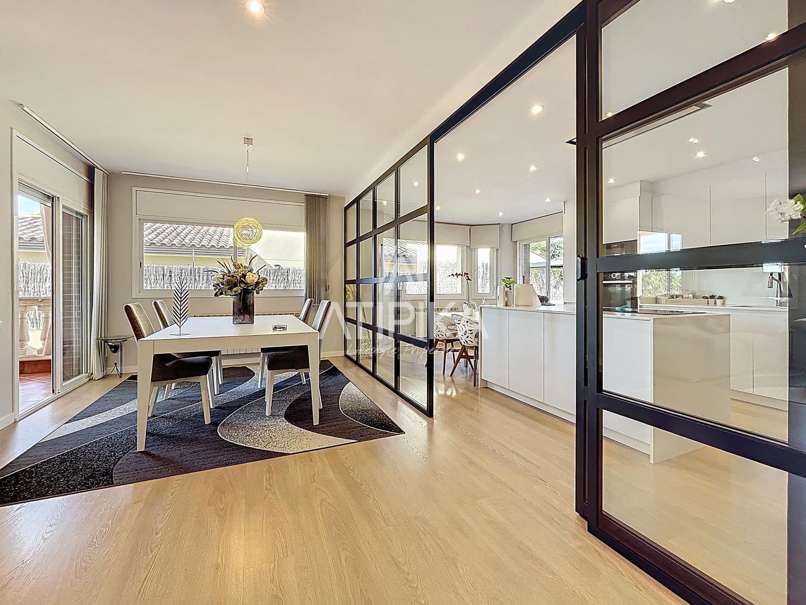 4 soverom Villa til salgs i Sant Pere de Ribes med svømmebasseng - € 998 000 (Ref: 9296565)