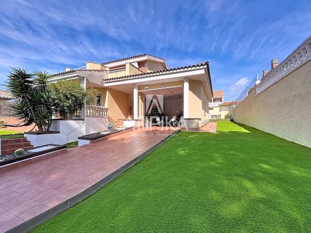 4 soverom Villa til salgs i Sant Pere de Ribes med svømmebasseng - € 998 000 (Ref: 9296565)