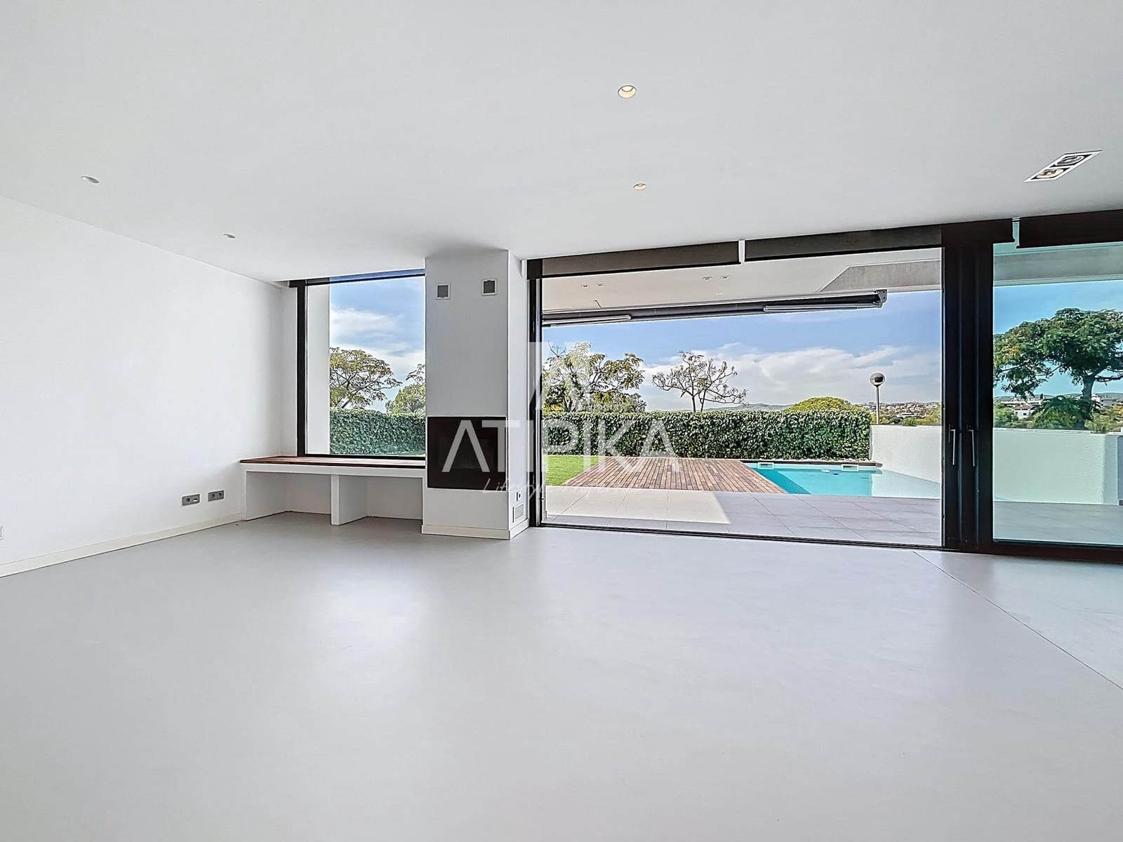 5 soveværelse Villa til salg i Vilanova i la Geltru med swimmingpool - € 1.250.000 (Ref: 9300371)