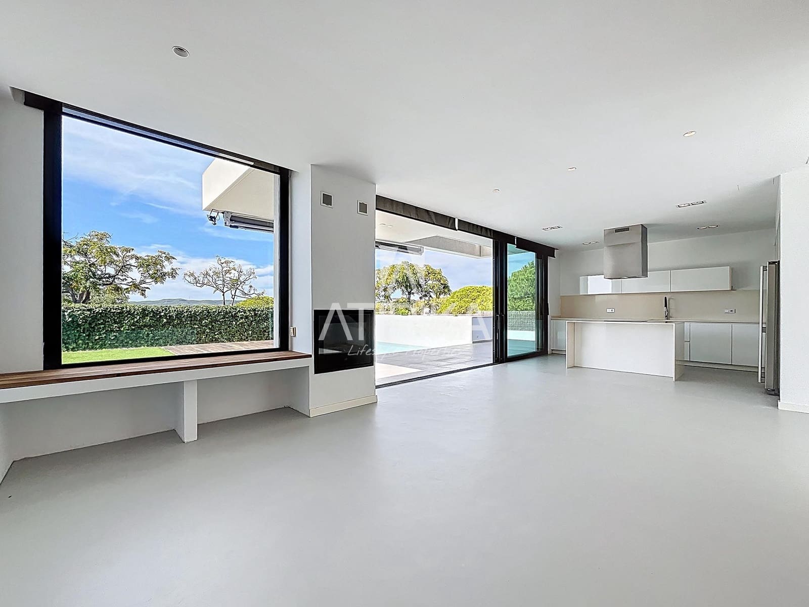 5 soveværelse Villa til salg i Vilanova i la Geltru med swimmingpool - € 1.250.000 (Ref: 9300371)