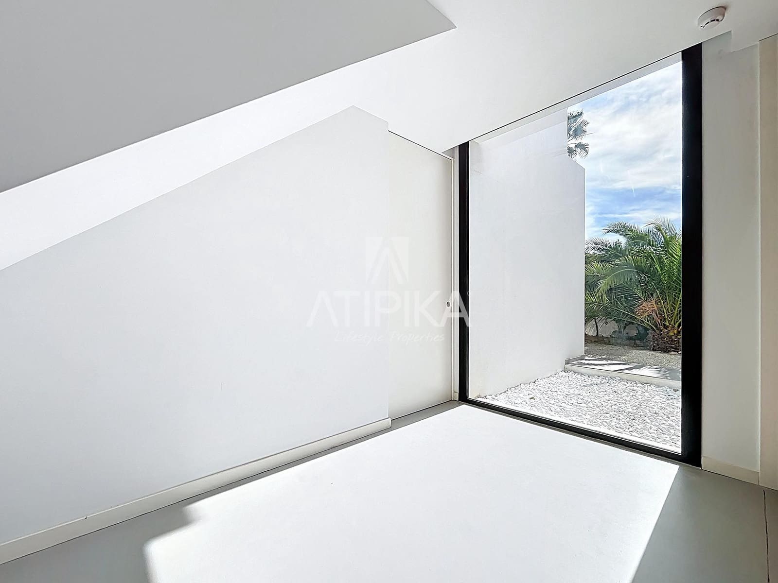 5 soveværelse Villa til salg i Vilanova i la Geltru med swimmingpool - € 1.250.000 (Ref: 9300371)