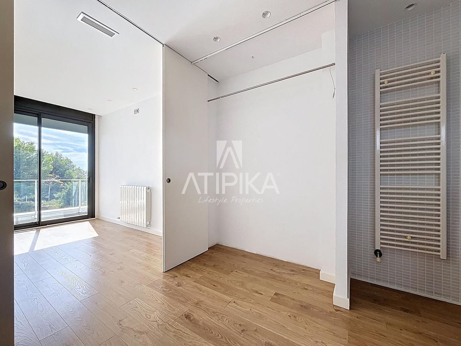 5 soveværelse Villa til salg i Vilanova i la Geltru med swimmingpool - € 1.250.000 (Ref: 9300371)