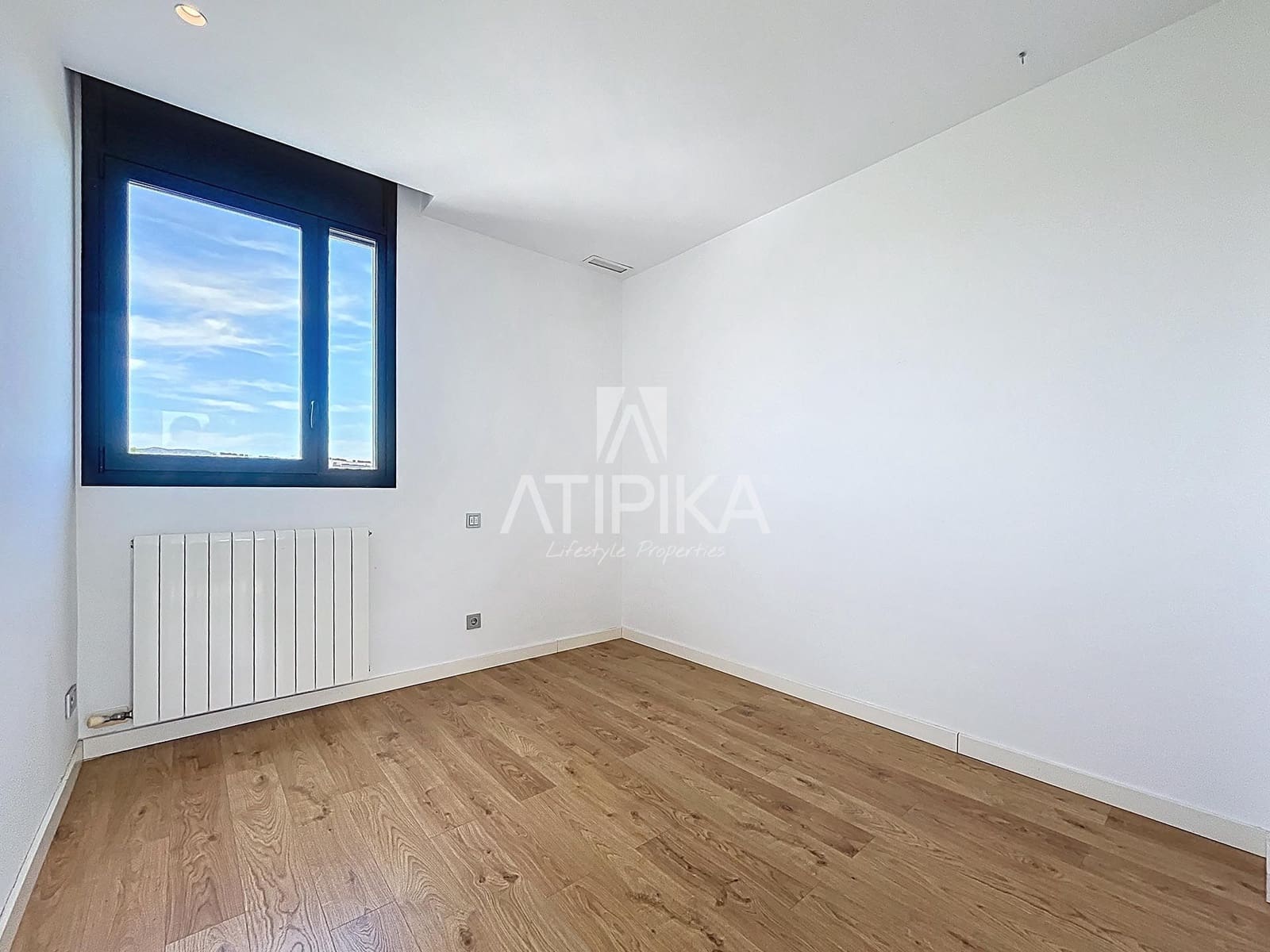 5 soveværelse Villa til salg i Vilanova i la Geltru med swimmingpool - € 1.250.000 (Ref: 9300371)