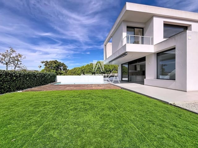 5 bedroom Villa for sale in Vilanova i la Geltrú with pool - € 1,250,000 (Ref: 9300371)