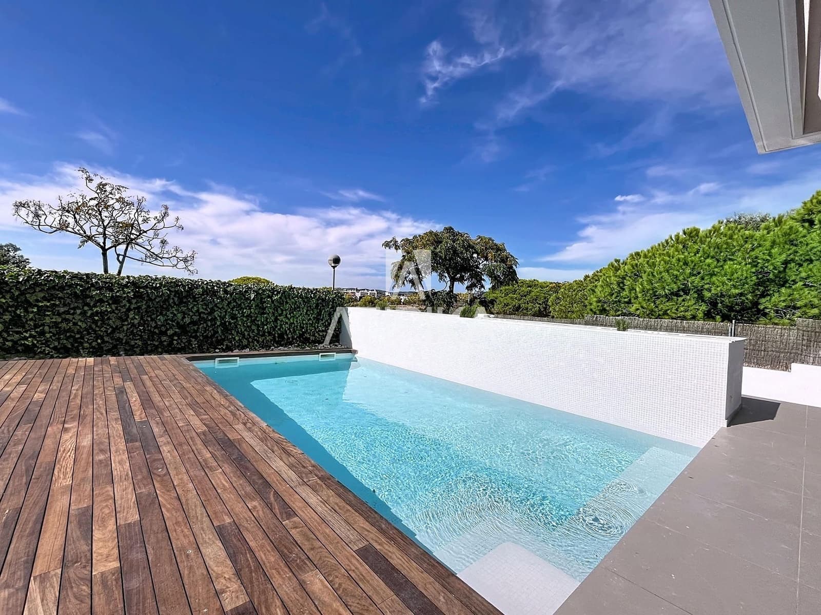 5 soveværelse Villa til salg i Vilanova i la Geltru med swimmingpool - € 1.250.000 (Ref: 9300371)