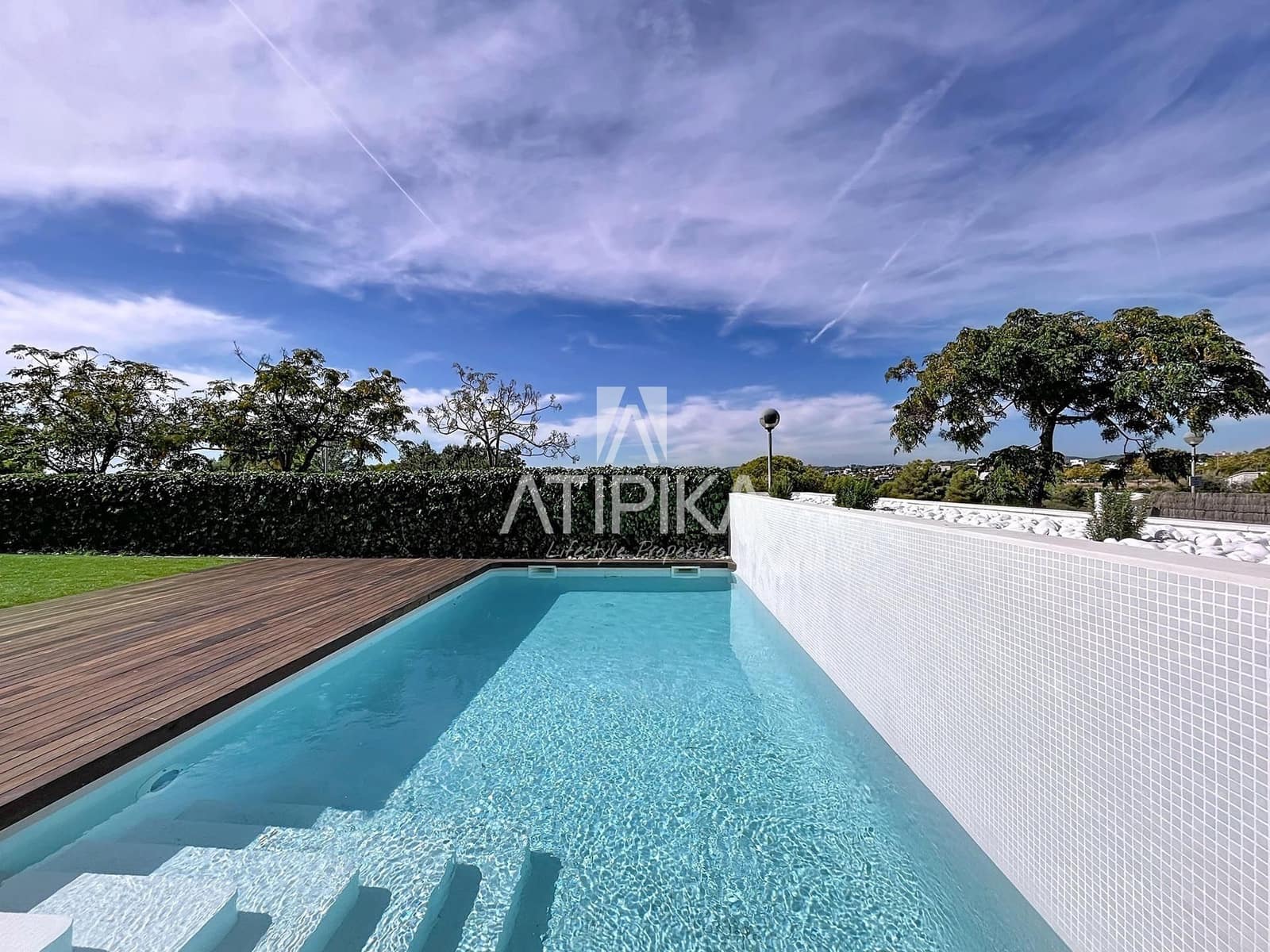 5 soveværelse Villa til salg i Vilanova i la Geltru med swimmingpool - € 1.250.000 (Ref: 9300371)