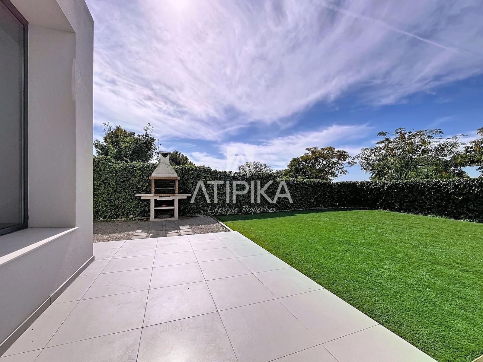 5 soveværelse Villa til salg i Vilanova i la Geltru med swimmingpool - € 1.250.000 (Ref: 9300371)