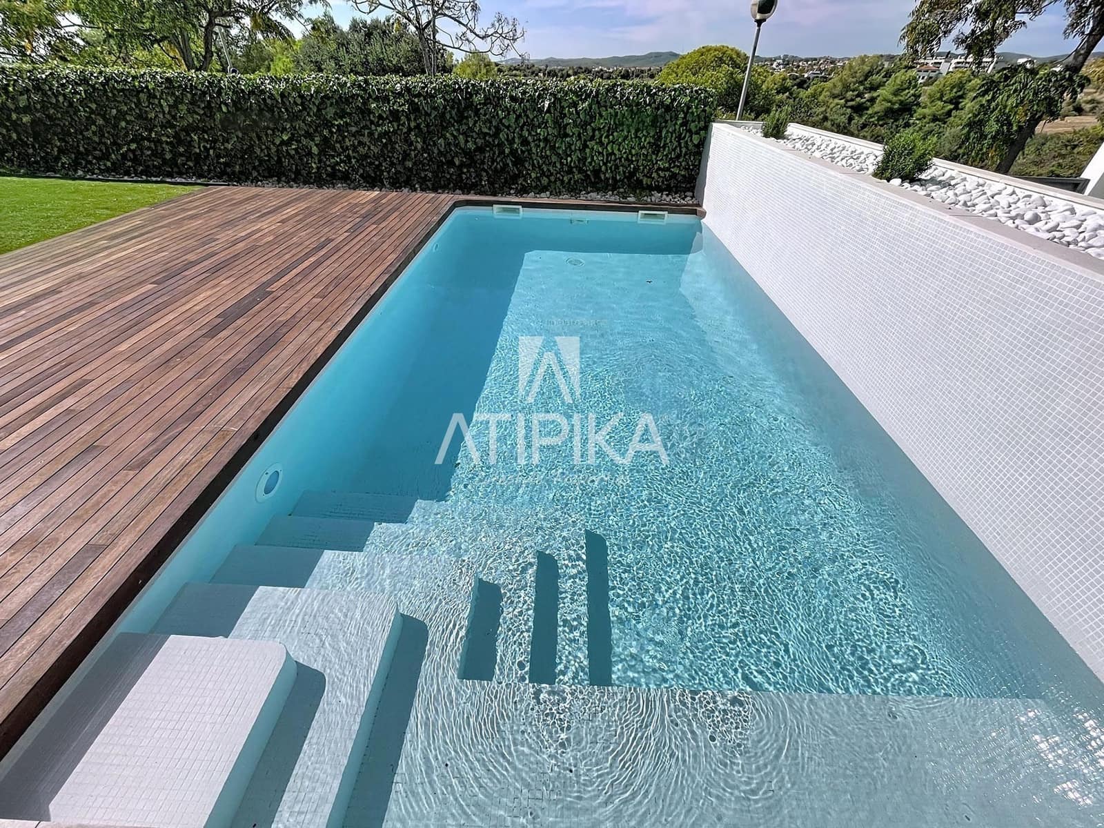 5 soveværelse Villa til salg i Vilanova i la Geltru med swimmingpool - € 1.250.000 (Ref: 9300371)