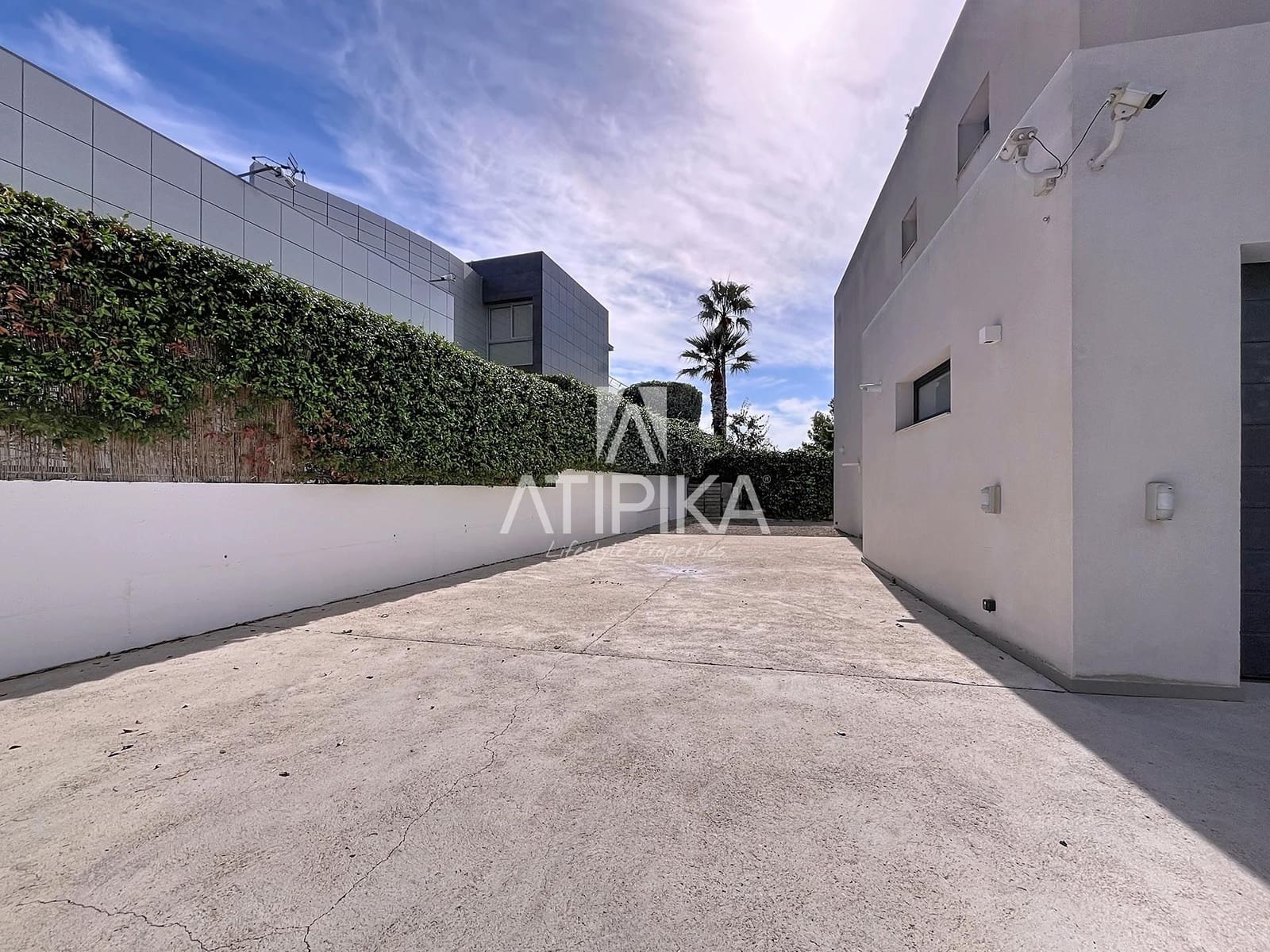 5 soveværelse Villa til salg i Vilanova i la Geltru med swimmingpool - € 1.250.000 (Ref: 9300371)