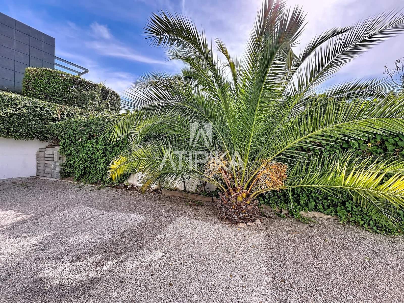 5 soveværelse Villa til salg i Vilanova i la Geltru med swimmingpool - € 1.250.000 (Ref: 9300371)