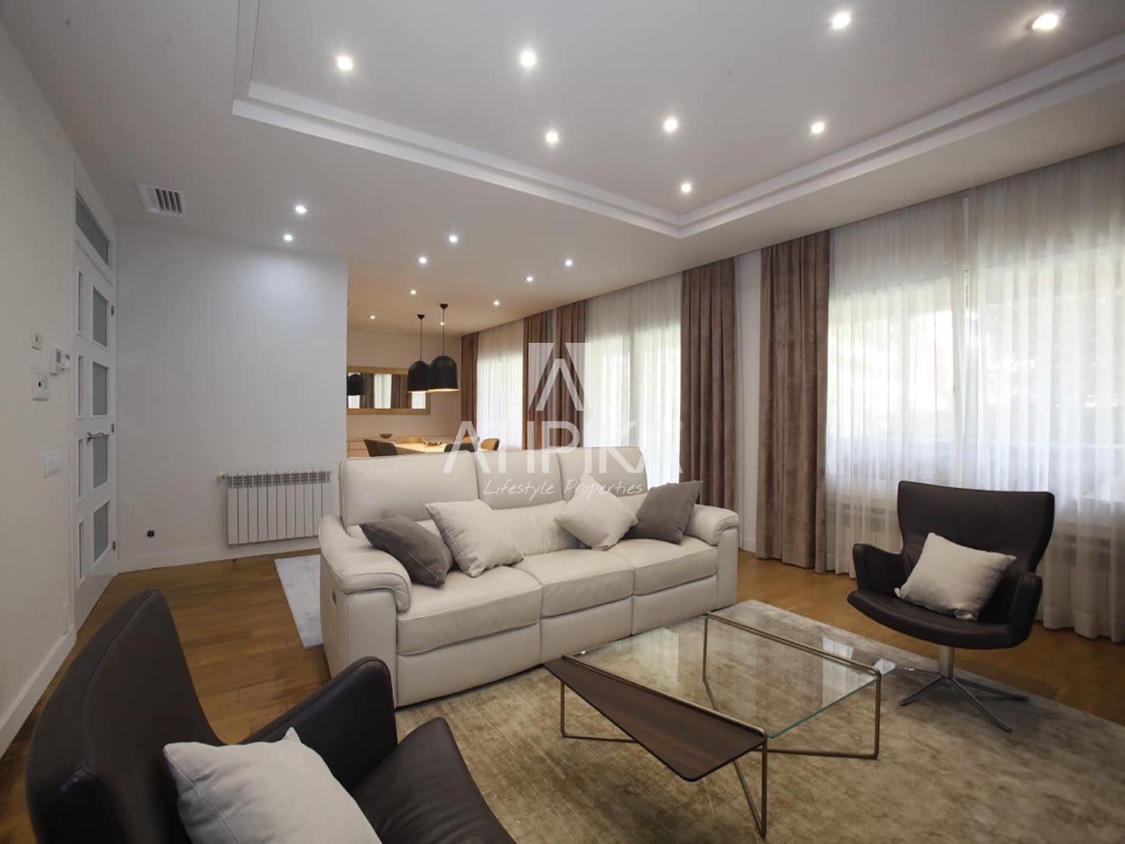 7 sypialnia Willa na sprzedaż w Gava z basenem - 2 650 000 € (Ref: 9308145)