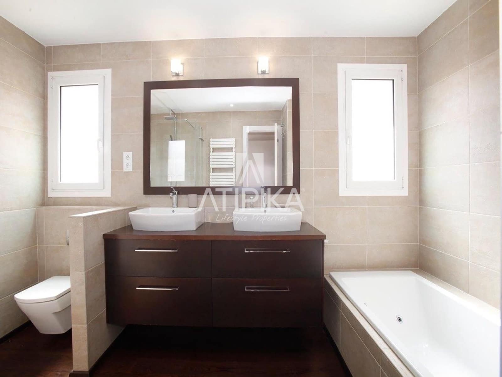 7 sypialnia Willa na sprzedaż w Gava z basenem - 2 650 000 € (Ref: 9308145)