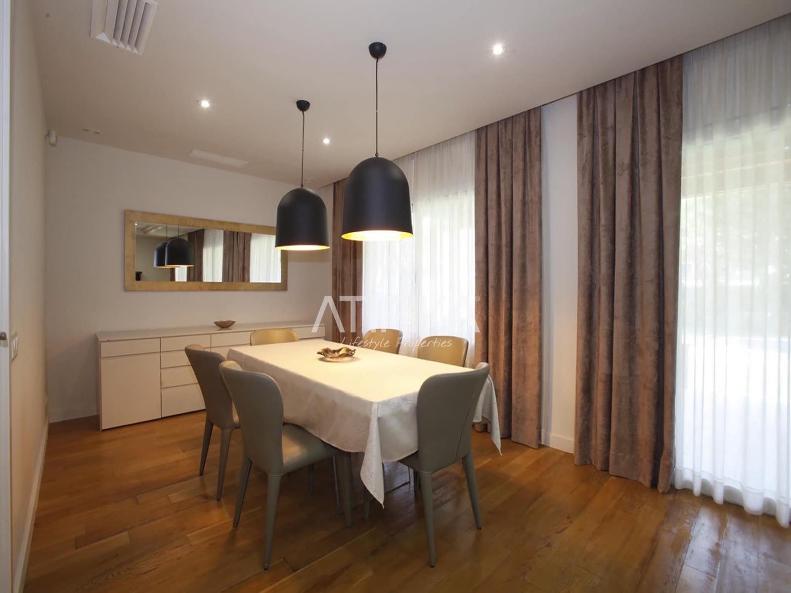 7 sypialnia Willa na sprzedaż w Gava z basenem - 2 650 000 € (Ref: 9308145)