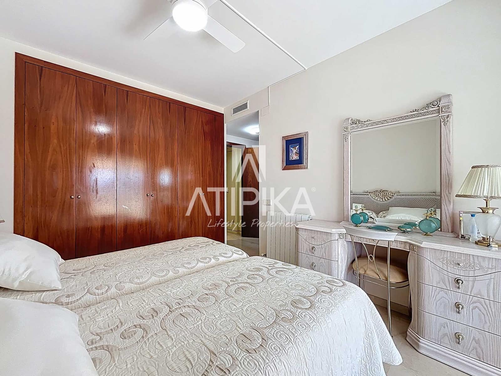 4 soveværelse Penthouse til salg i Sitges med swimmingpool - € 1.490.000 (Ref: 9312223)