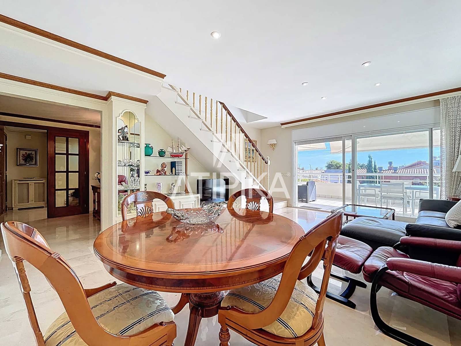 4 slaapkamer Penthouse te koop in Sitges met zwembad - € 1.490.000 (Ref: 9312223)