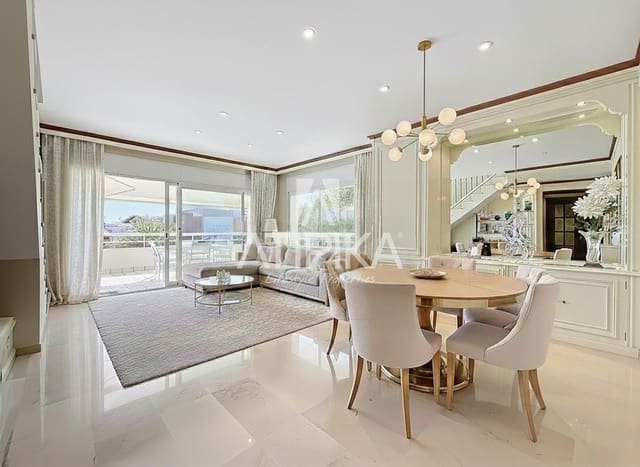 4 camera da letto Attico in vendita in Sitges con piscina - 1.490.000 € (Rif: 9312223)