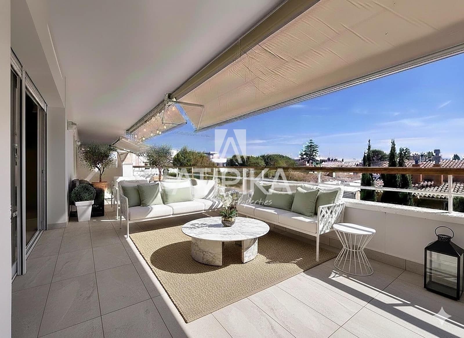 4 sypialnia Penthouse na sprzedaż w Sitges z basenem - 1 490 000 € (Ref: 9312223)