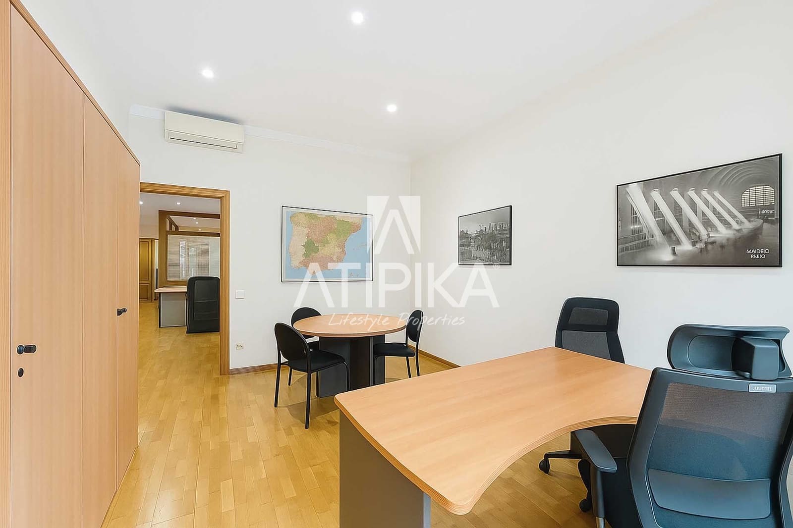 4 sypialnia Biuro do wynajęcia w Miasto Barcelona - 3 600 € (Ref: 9321351)