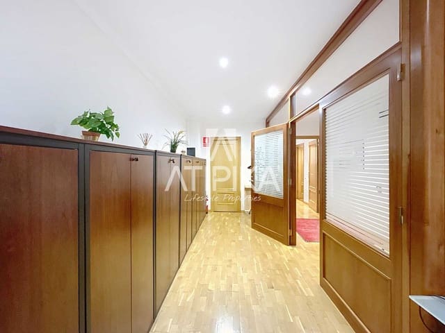 4 sovrum Kontor att hyra i Barcelona stad - 3 600 € (Ref: 9321351)