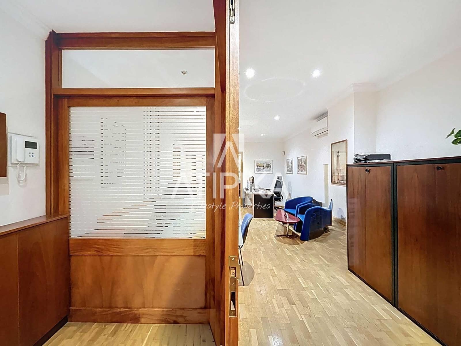 4 sypialnia Biuro do wynajęcia w Miasto Barcelona - 3 600 € (Ref: 9321351)